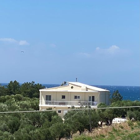 Villa Olymp Неа Потидея Екстериор снимка